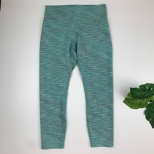 Lululemon Wunder Under Crop